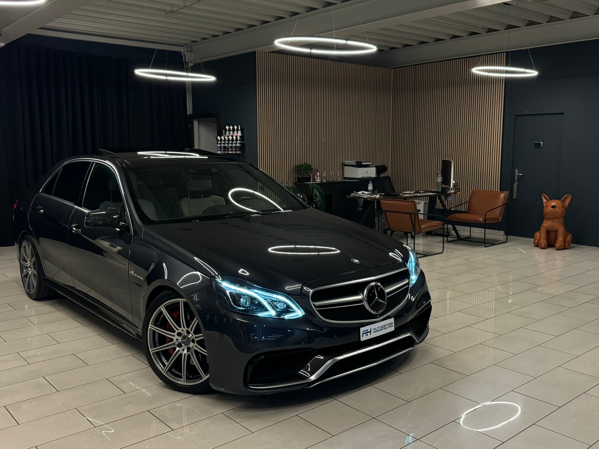 Mercedes-Benz E 63 AMG