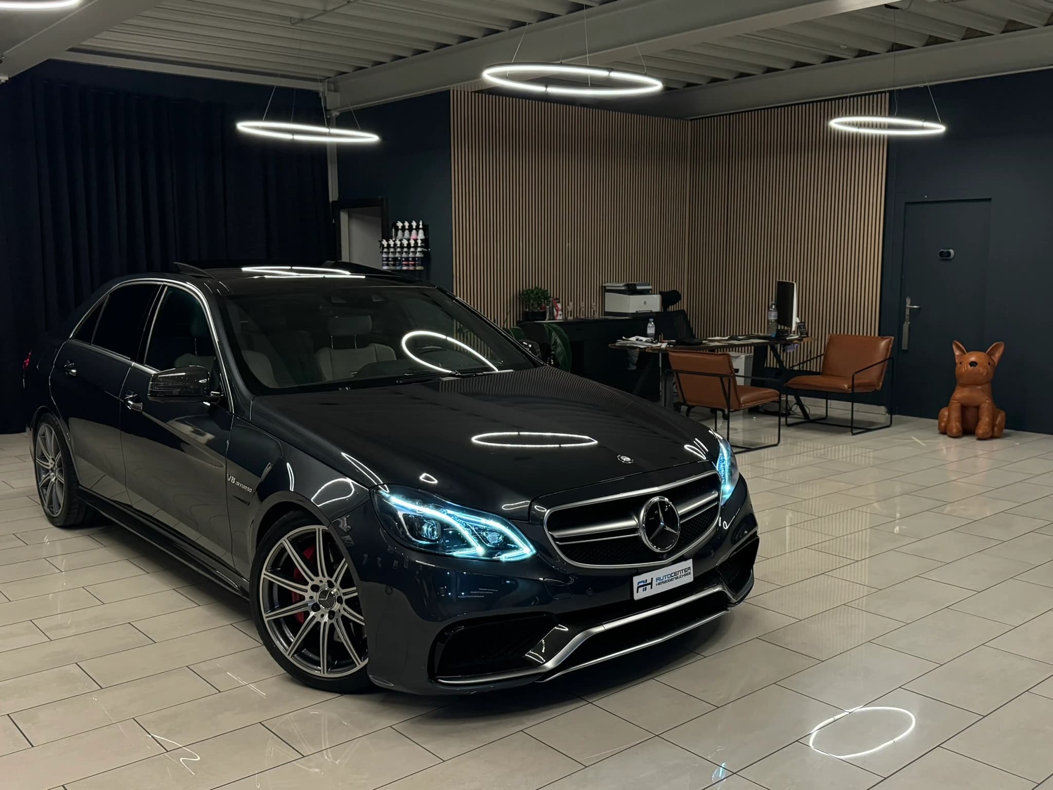 Mercedes-Benz E 63 AMG – Bild 1 von 29